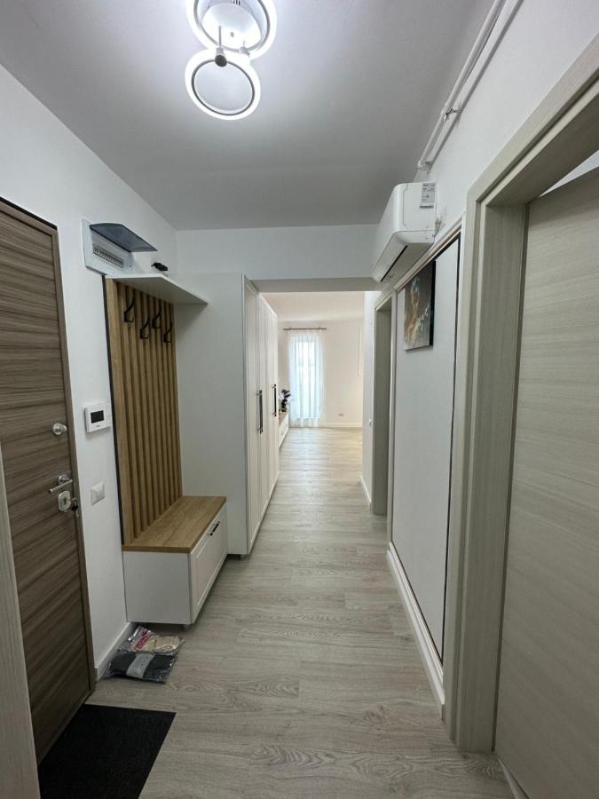 קריובה Glamart Apartment מראה חיצוני תמונה